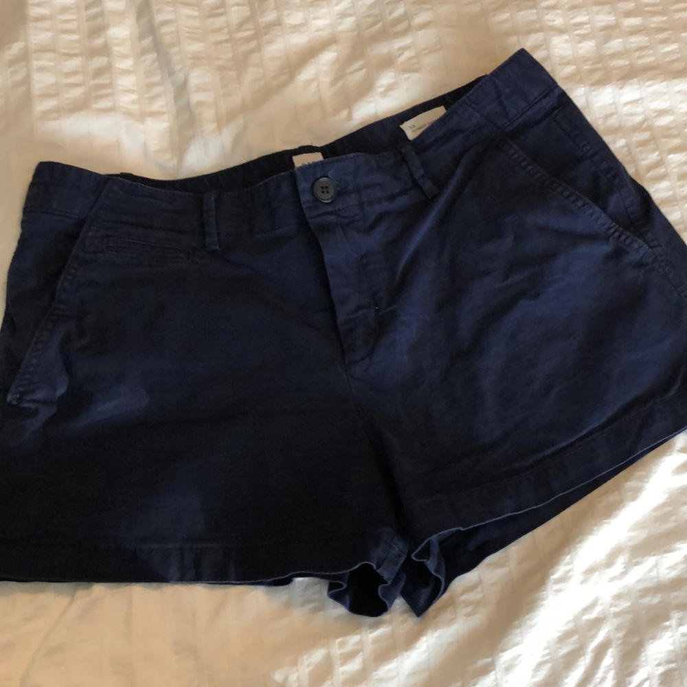 Gap shorts